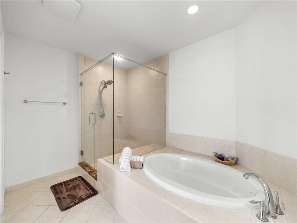 Sand Pearl 1406, 2 Bedrooms, Diamond Rated, Pool, Gym, Sleeps 6 Clearwater Beach Exteriör bild