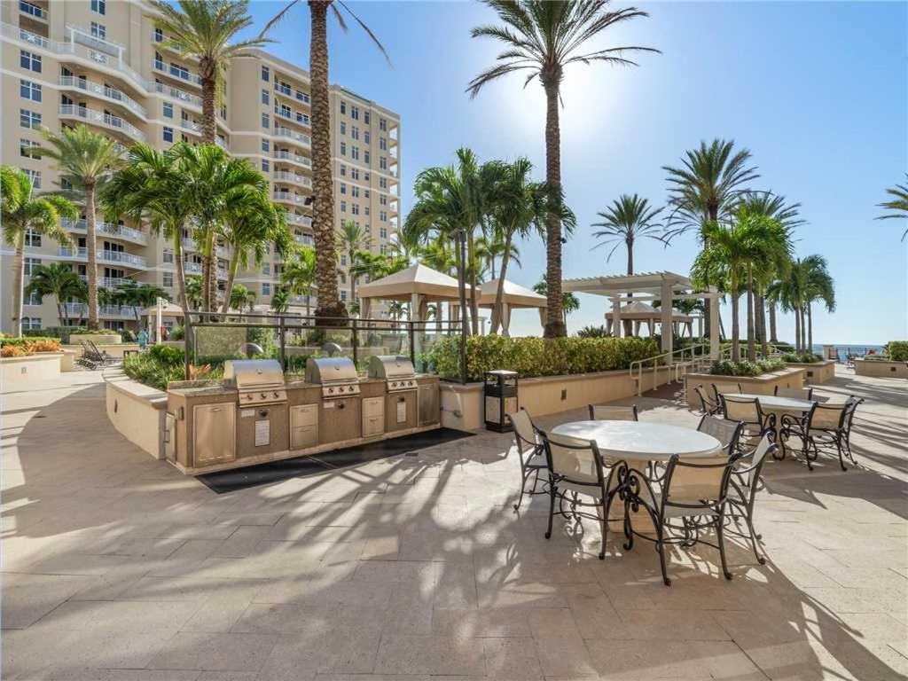 Sand Pearl 1406, 2 Bedrooms, Diamond Rated, Pool, Gym, Sleeps 6 Clearwater Beach Exteriör bild